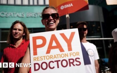 Junior doctors vote for six months of more strikes