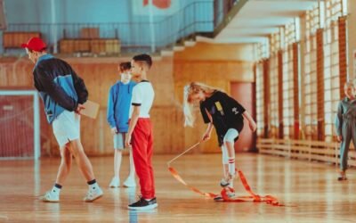 20 Best Jobs For 12 Year Olds 2023