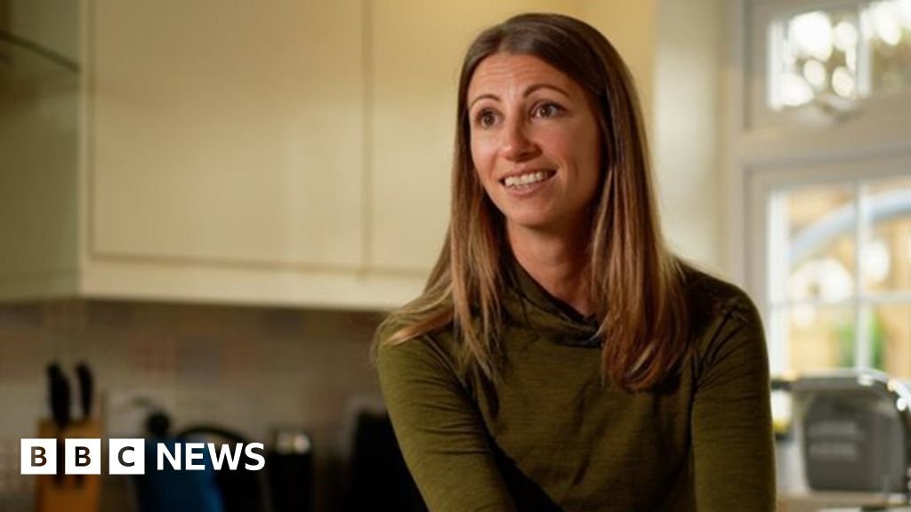 Midwife quit over 'unsafe care' and staffing