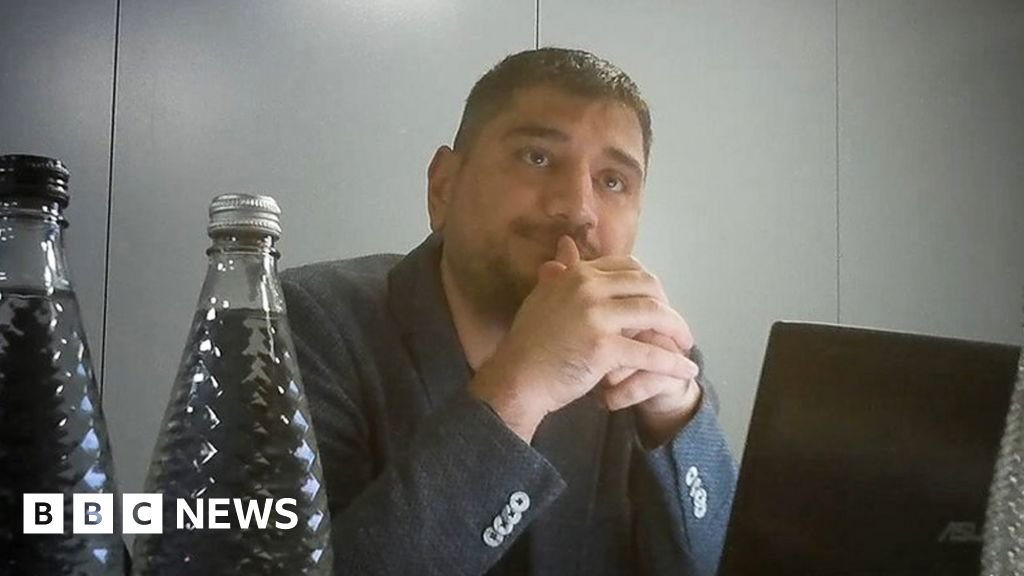 Weight-loss surgeon told patient to 'eat, eat, eat'