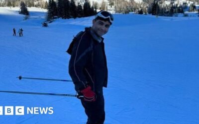 Doctor uses Apple Watch to help Ryanair passenger