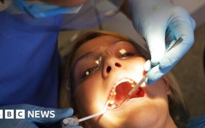 Dentists to get £20k bonus to treat most in need